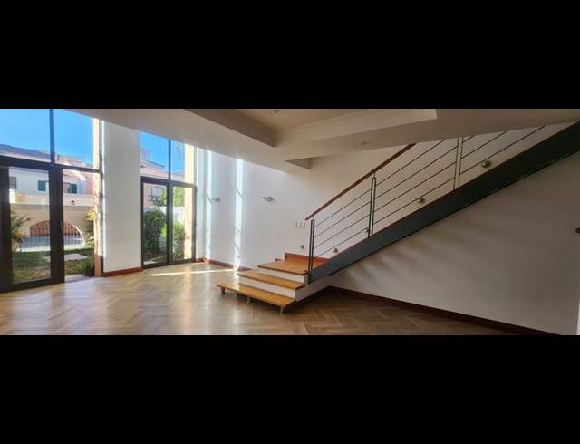 1 BEDROOM DUPLEX FOR SALE IN BEDFORD GARDENS